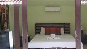 Kluay Mai Bungalow Beach